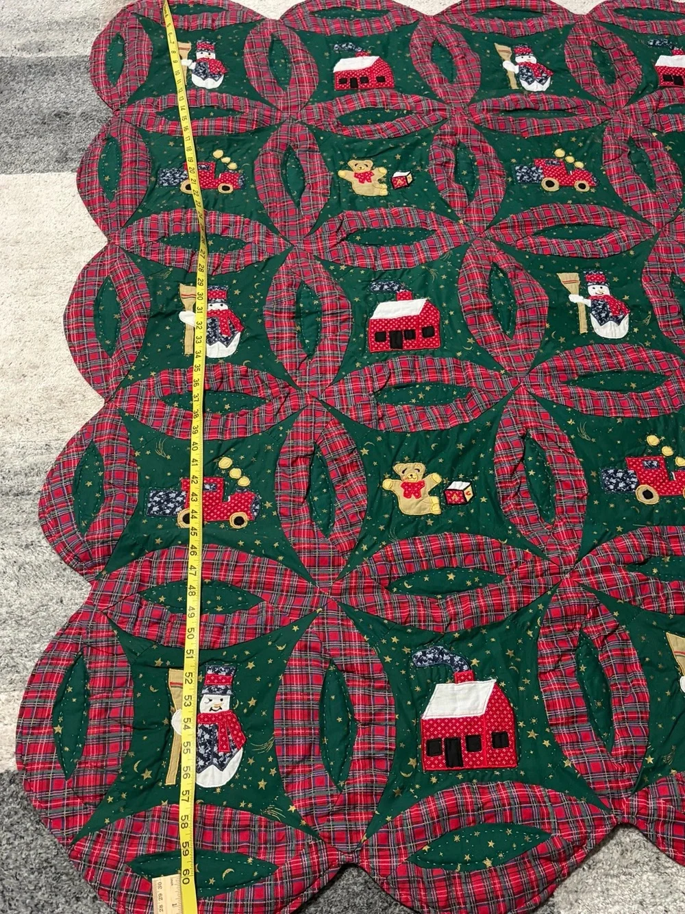 Vtg Hand-Sewn Christmas Quilt Double Wedding Ring Red Green Snowman Train 62x49